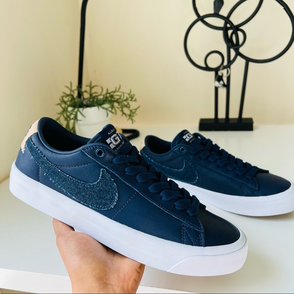 Nike Other - Nike SB Zoom Blazer Low Pro GT Premium